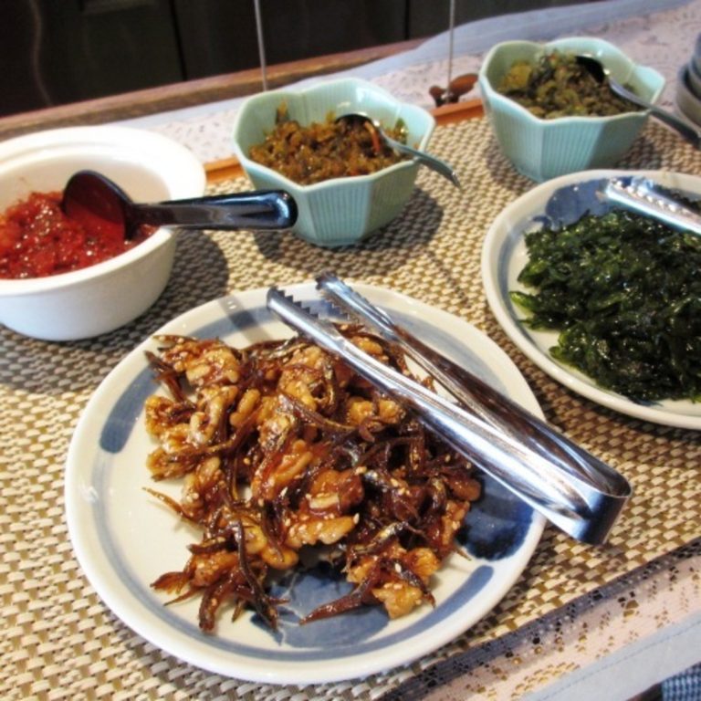 Breakfast One Day: Plenty of Side Dishes to Go With the Rice