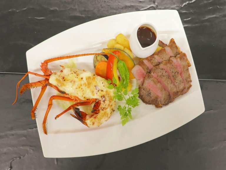 Beef Steak and Ise Lobster Thermidor