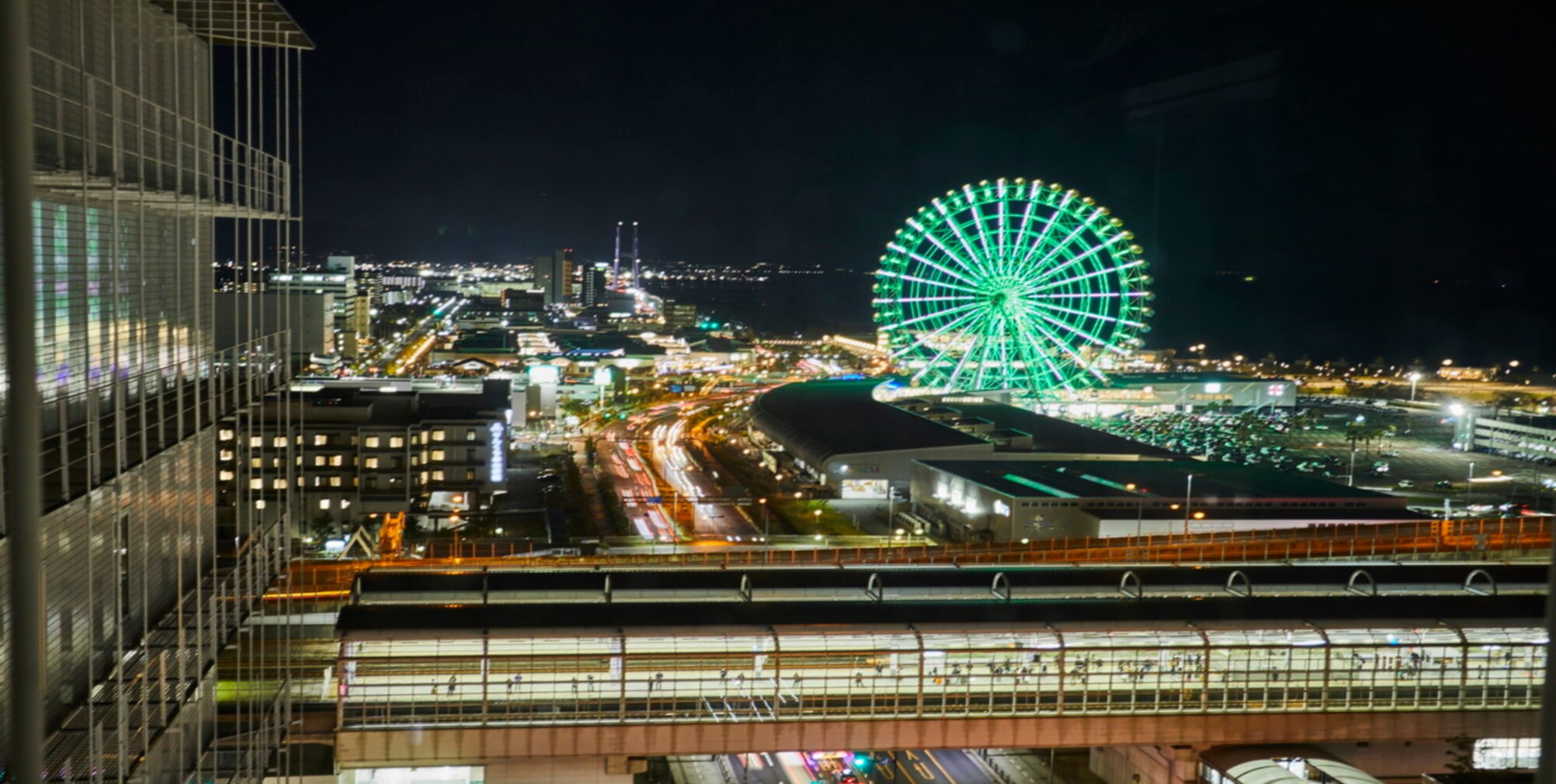 ホテルからの夜景