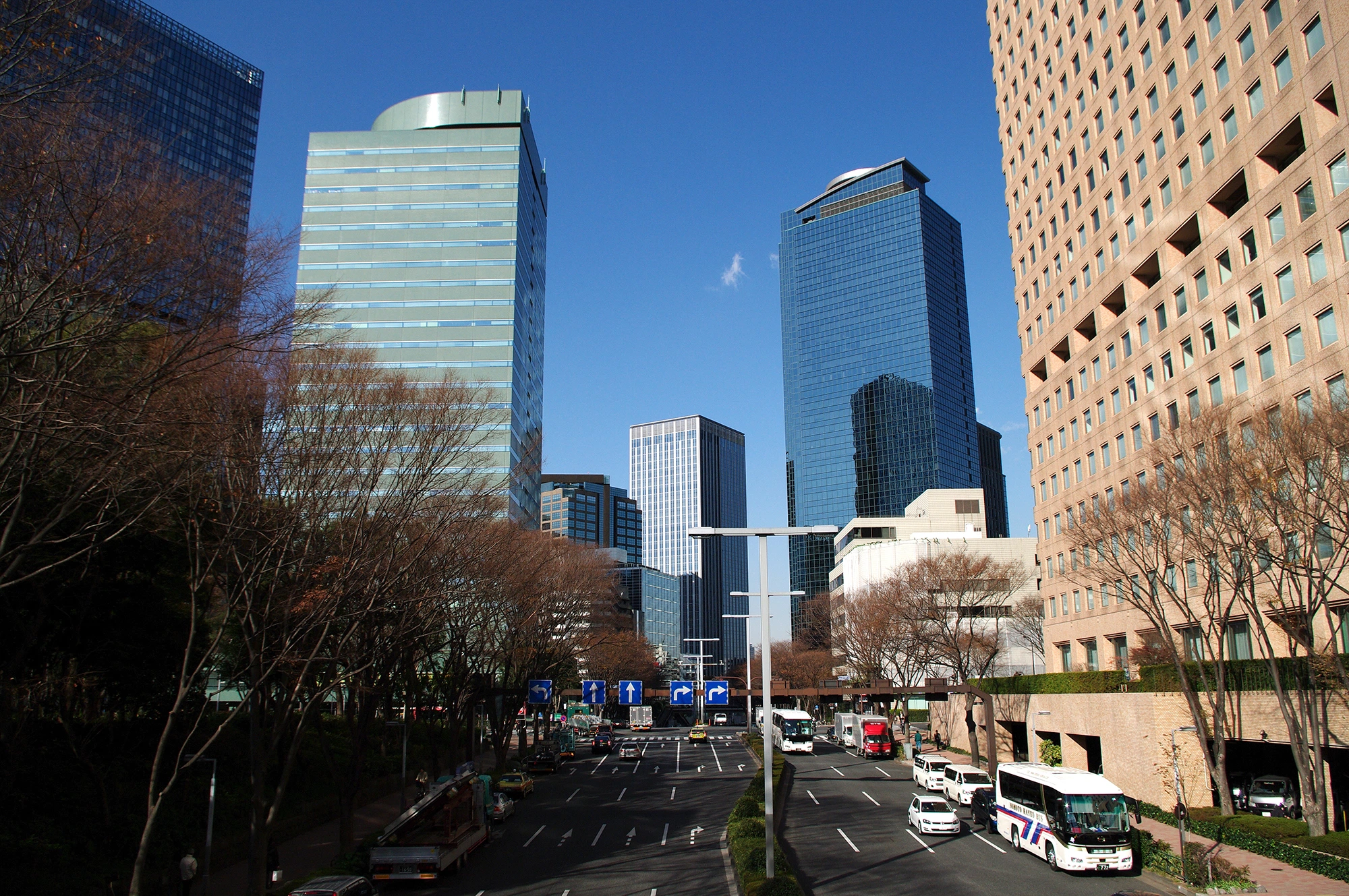 新宿駅西口エリア　新宿中央公園 サムネイル