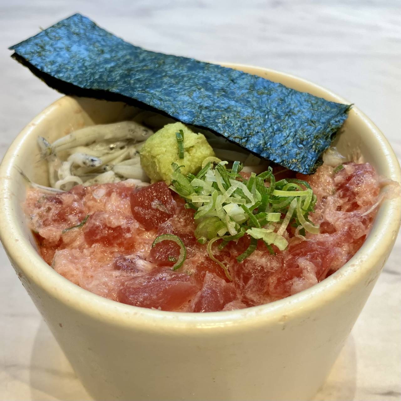 マグロたたきxしらす