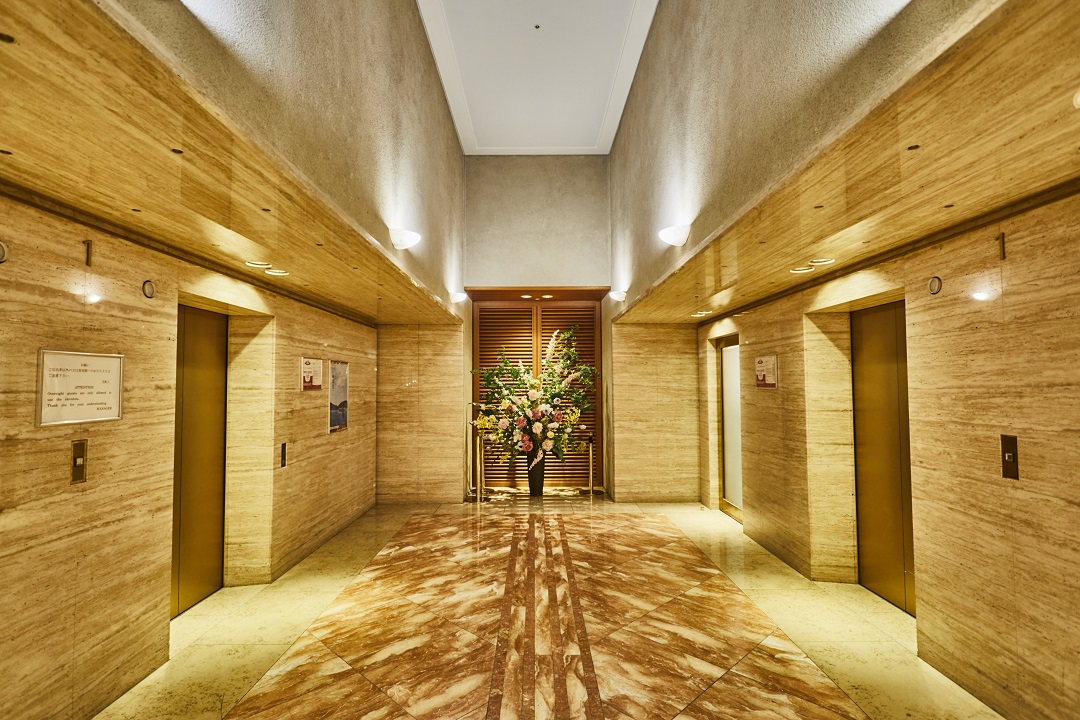 Elevator1