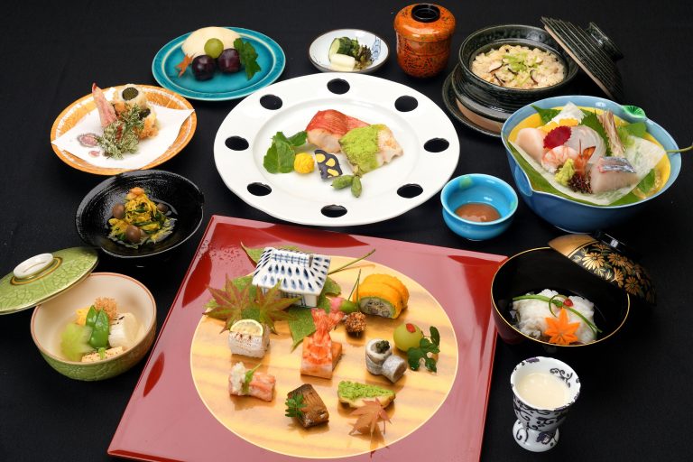 Special Kaiseki Meal: “Shimaya Kaiseki” (2nd Floor, Japanese Cuisine Shimaya)