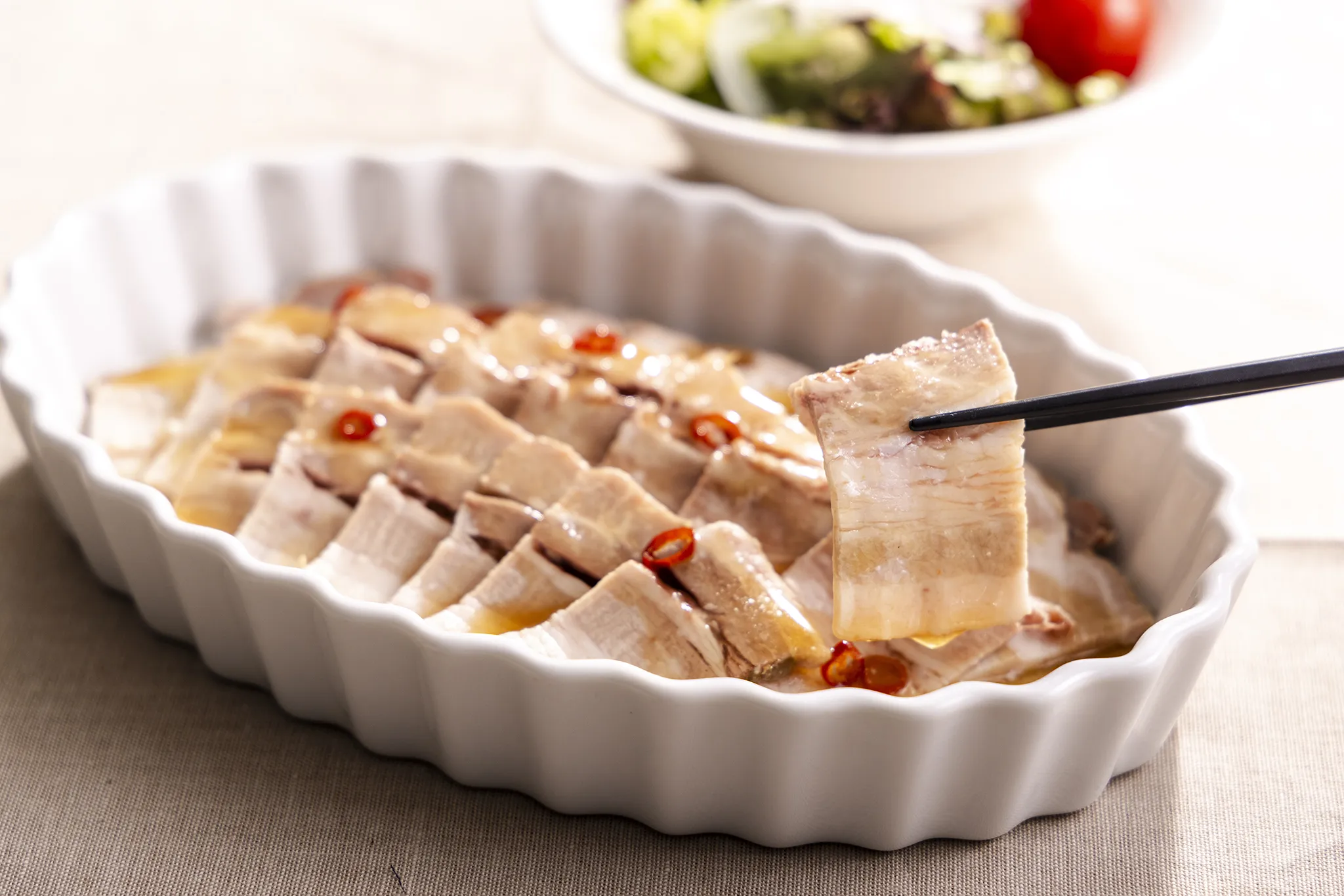 朝食ビュッフェ　穀美豚のスービット