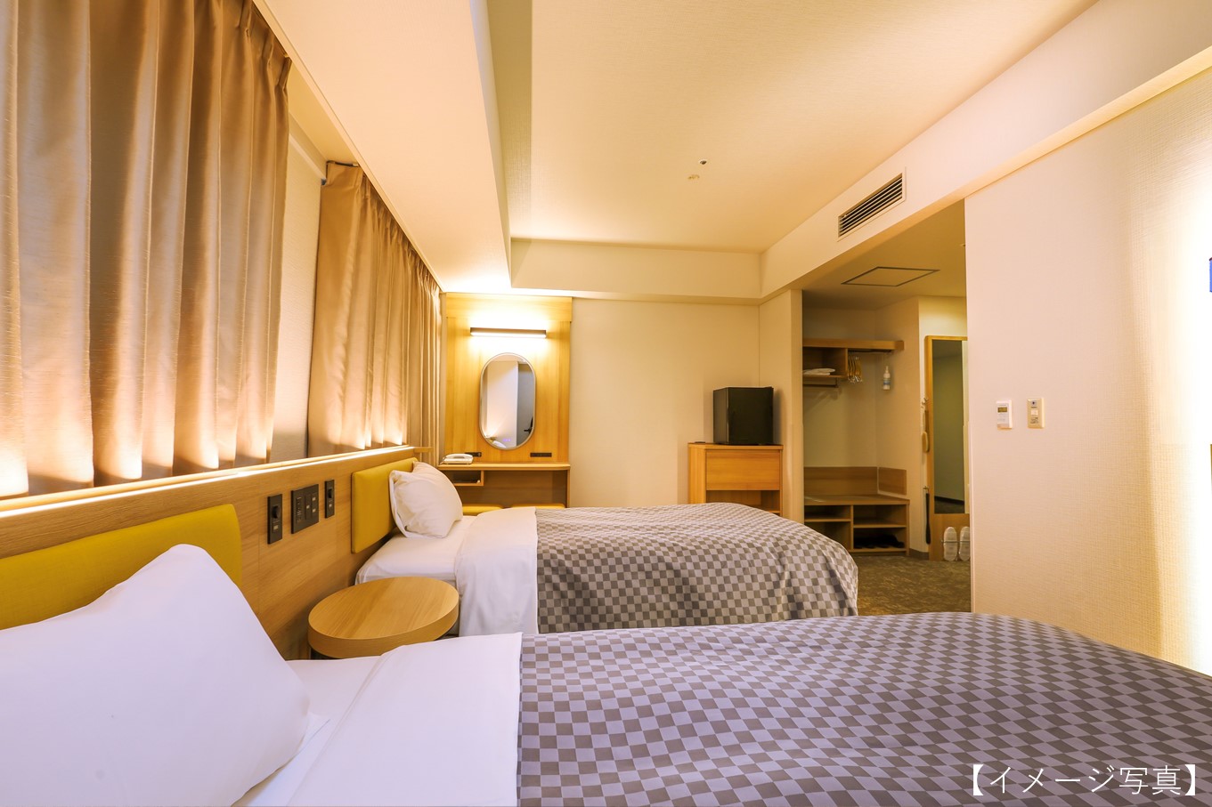 970_ユニバーサルルーム05