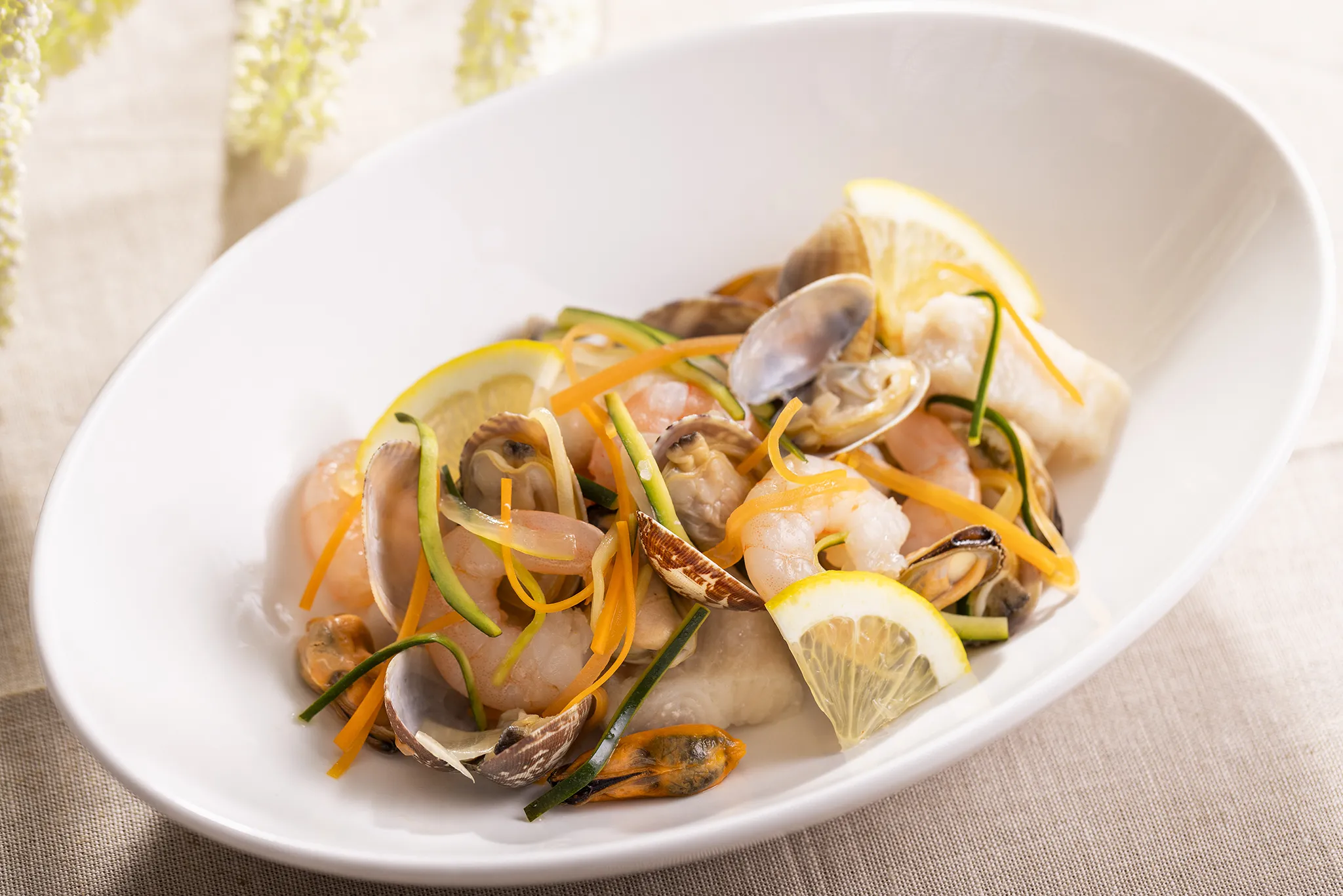 朝食ビュッフェ　彩り野菜のローストアンチョビ