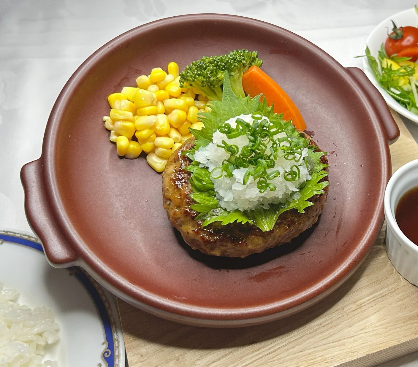 ハンバーグ～大葉とおろしの和風仕立て～ サムネイル