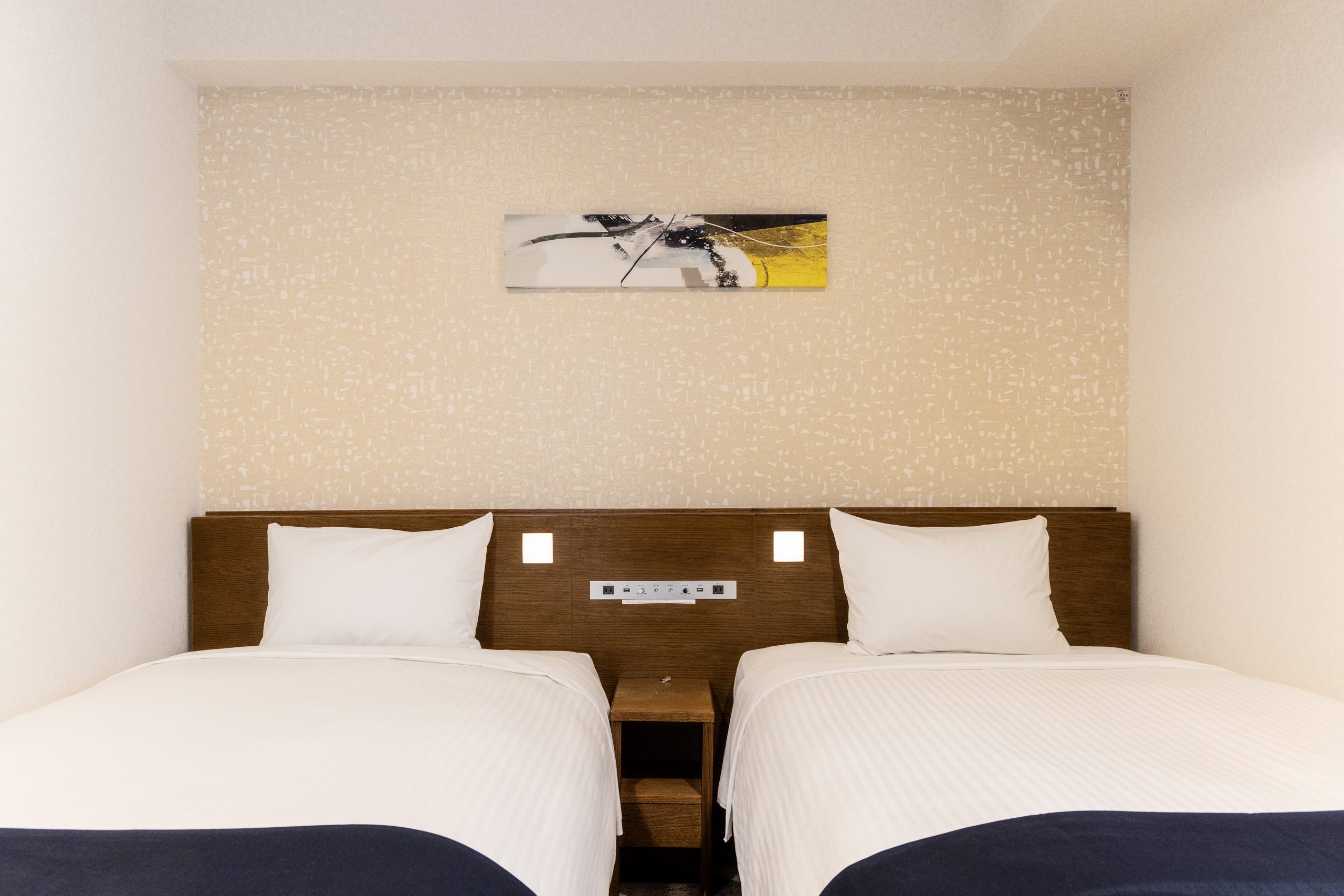 Twin Room Thumbnail
