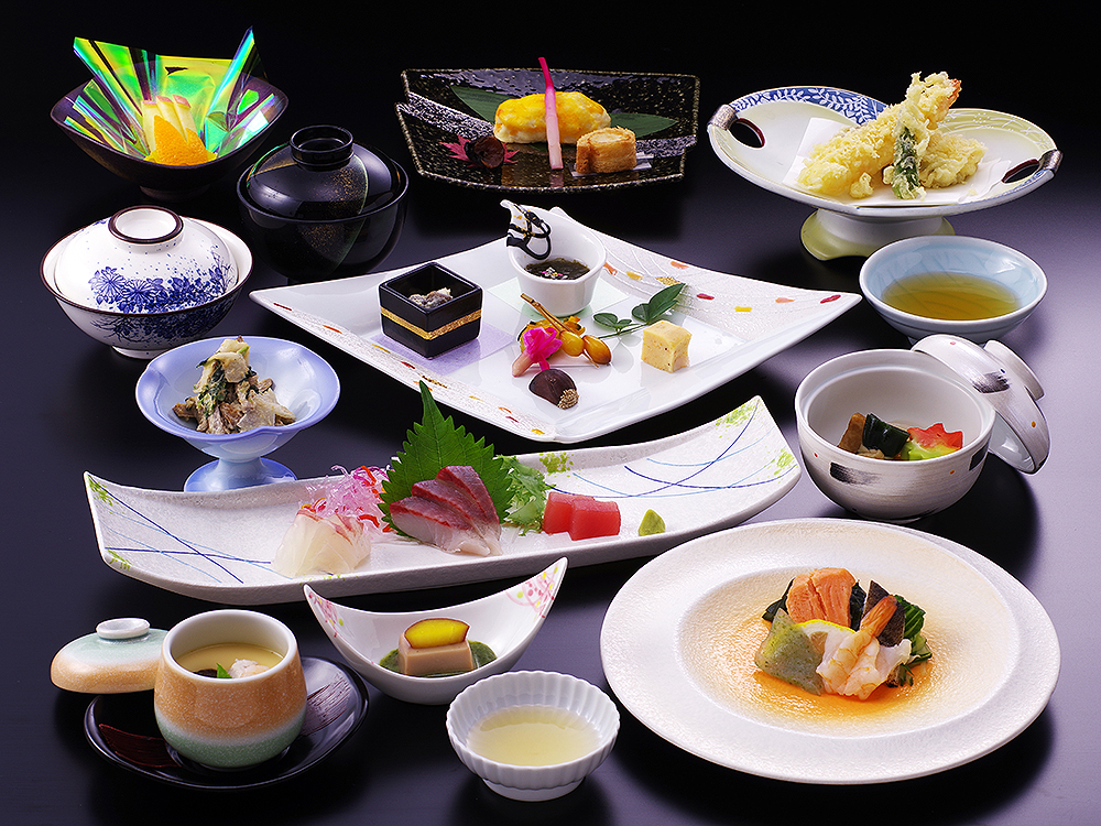半精進料理　6,050円（税込・サービス料別） サムネイル